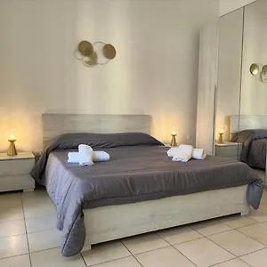 Cconforthotels Crispi , Bari Włochy