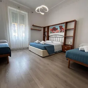 Noemi's , Rzym Włochy